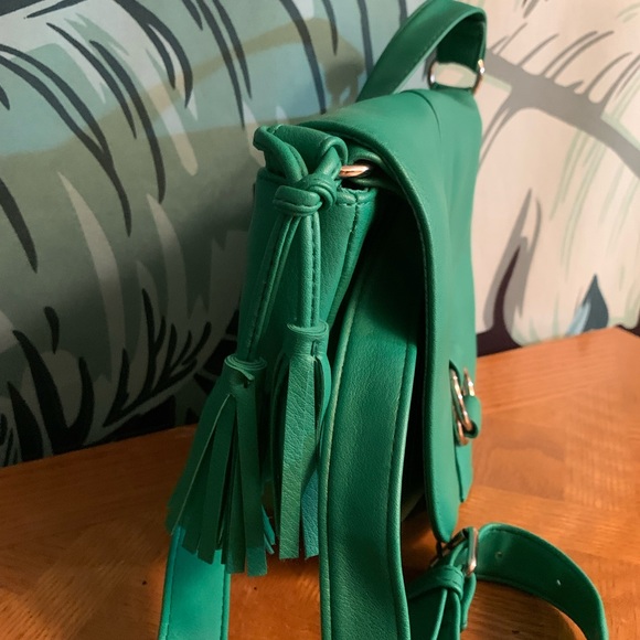 Teal faux leather crossbody bag - Picture 3 of 7